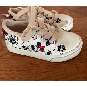 Zara Minnie Mouse shoes